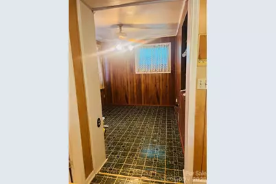 2507 Elkwood Circle, Charlotte, NC 28205 - Photo 20