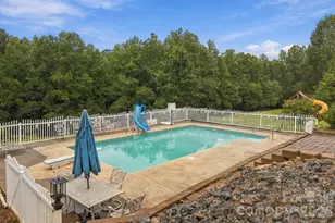 1345 Shirebourn None, Hickory, NC 28602 - Photo 36