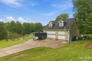 1345 Shirebourn None, Hickory, NC 28602 - Photo 48