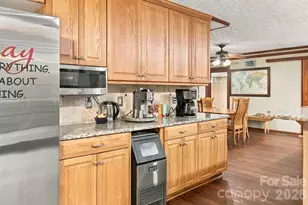 1345 Shirebourn None, Hickory, NC 28602 - Photo 8