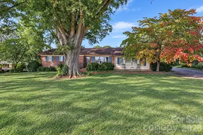 1609 Museum Road, Statesville, NC 28625 - Photo 2