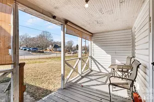 911 N Walnut St, Kannapolis, NC 28081 - Photo 16