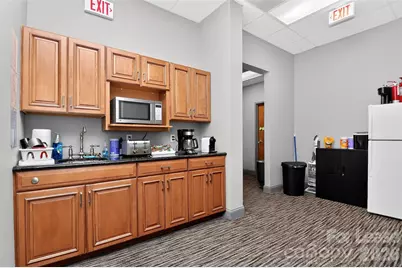 10616 Metromont Parkway #208, Charlotte, NC 28269 - Photo 16