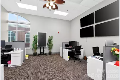10616 Metromont Parkway #208, Charlotte, NC 28269 - Photo 8