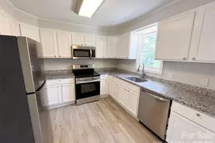 905 3rd St, Spencer, NC 28159 - Photo 2