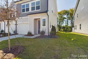 9017 Widden Wy, Charlotte, NC 28269 - Photo 2