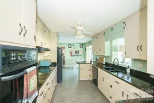 217 Salisbury St, Rockwell, NC 28138 - Photo 10