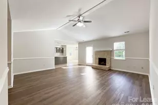 1037 Ridgefield Cir, Indian Trail, NC 28079 - Photo 2