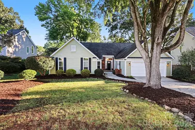 9931 Deer Spring Lane, Charlotte, NC 28210 - Photo 2