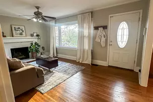 4423 Firwood Ln, Charlotte, NC 28209 - Photo 2