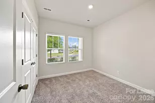 4405 Duplin Dr, Charlotte, NC 28214 - Photo 4