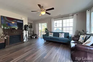 606 E Carpenter St, Dallas, NC 28034 - Photo 6
