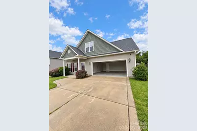 3600 Crosswinds Drive, Hope Mills, NC 28348 - Photo 4