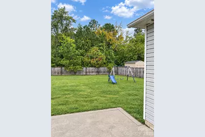 3600 Crosswinds Drive, Hope Mills, NC 28348 - Photo 10