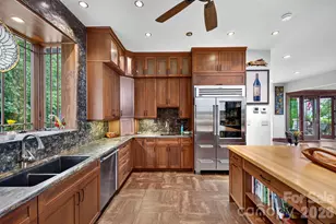 93 Lombard St, Waynesville, NC 28786 - Photo 14