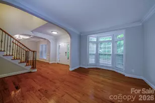 2420 Runnymede Ln, Charlotte, NC 28209 - Photo 6