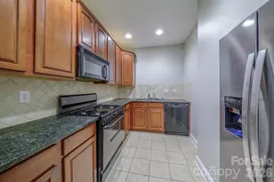 2420 Runnymede Ln, Charlotte, NC 28209 - Photo 26