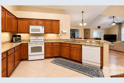 76 Mountain Meadow Circle, Weaverville, NC 28787 - Photo 4