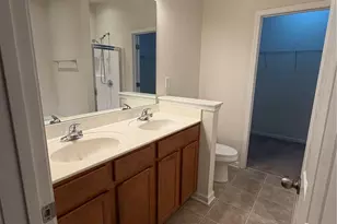 5615 Tipperlinn Way, Charlotte, NC 28278 - Photo 8