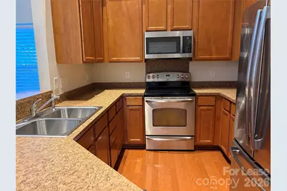 5615 Tipperlinn Way, Charlotte, NC 28278 - Photo 4