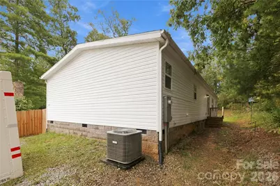 371 Piney Ridge Drive, Hendersonville, NC 28791 - Photo 36