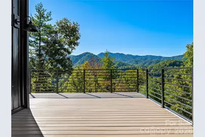 700 Sunnyside Drive, Marshall, NC 28753 - Photo 2