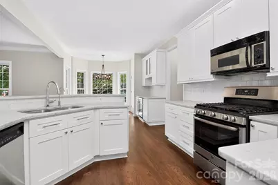 8915 Whittingham Drive, Waxhaw, NC 28173 - Photo 10