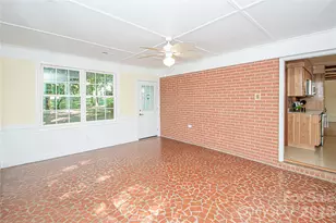 7400 Oakwood Ln, Charlotte, NC 28215 - Photo 40