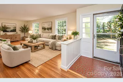 7400 Oakwood Lane, Charlotte, NC 28215 - Photo 10