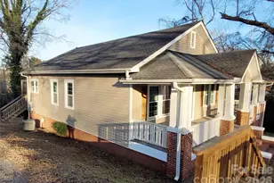 34 Fairview Ave, Ware Shoals, SC 29692 - Photo 2