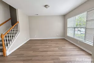 2005 Cambridge Beltway Dr, Charlotte, NC 28273 - Photo 2