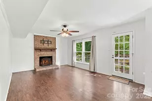 320 Sunnywood Ln, Charlotte, NC 28270 - Photo 8