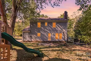 320 Sunnywood Ln, Charlotte, NC 28270 - Photo 46