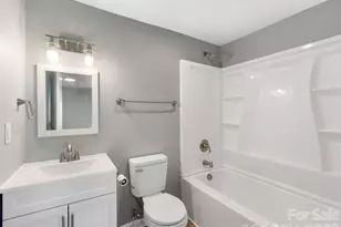 106 Park St, Clover, SC 29710 - Photo 24
