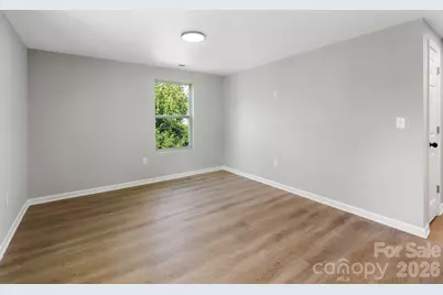 106 Park Street, Clover, SC 29710 - Photo 8