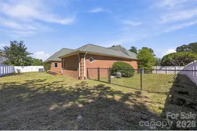 100 Country Creek Drive, Kings Mountain, NC 28086 - Photo 40