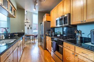 84 W Walnut St, Asheville, NC 28801 - Photo 10