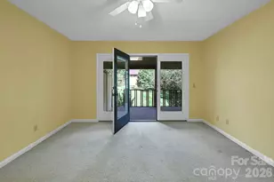 901 Red Oak Dr, Hendersonville, NC 28791 - Photo 28