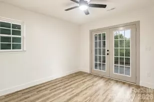 107 Cotton Grove Rd, Lexington, NC 27292 - Photo 2