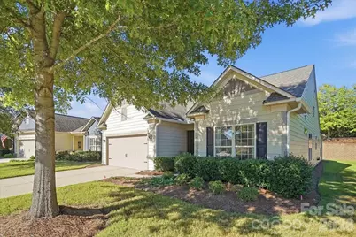 389 Harvest Valley Lane, Fort Mill, SC 29715 - Photo 2