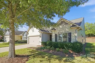 389 Harvest Valley Ln, Fort Mill, SC 29715 - Photo 2