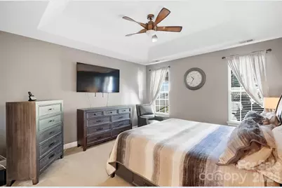 10110 Loch Lomond Drive, Charlotte, NC 28278 - Photo 16