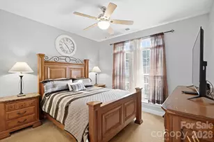 10110 Loch Lomond Dr, Charlotte, NC 28278 - Photo 18