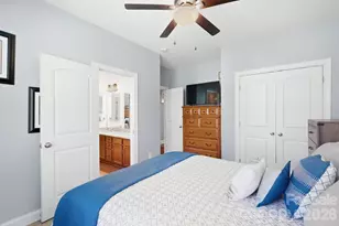 10110 Loch Lomond Dr, Charlotte, NC 28278 - Photo 20