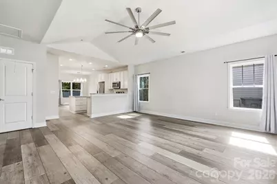 305 Harrison Street, Charlotte, NC 28208 - Photo 6