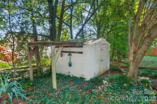 11108 White Stag Dr, Charlotte, NC 28269 - Photo 28
