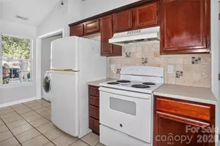 11108 White Stag Dr, Charlotte, NC 28269 - Photo 10