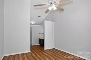11108 White Stag Dr, Charlotte, NC 28269 - Photo 6