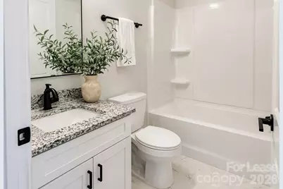 618 E Holly Street, Dallas, NC 28034 - Photo 8