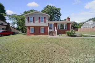 3323 Wiseman Dr, Charlotte, NC 28227 - Photo 1